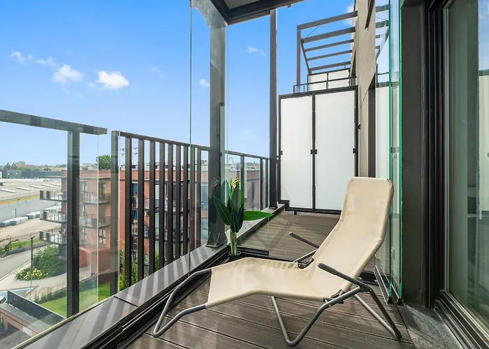 Riverside By Lion * Gdansk