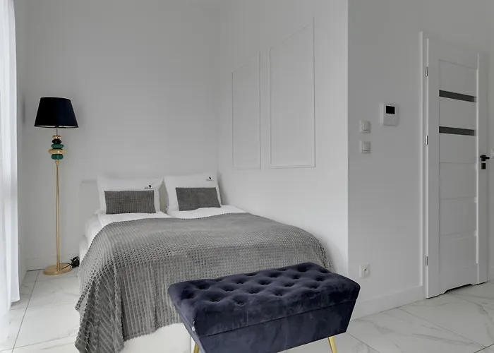 Riverside By Lion * Gdansk