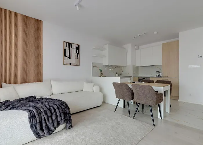 Riverside By Lion Apartman *